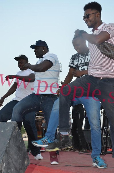 FINALE COUPE DU MAIRE : Les images du show de Wally Ballago Seck, de Kouthia et de Balla Gaye II, au stade Alboury N'diaye de Louga