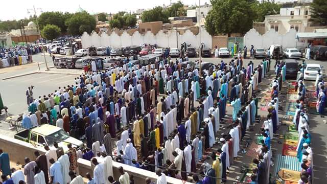 Les images de la célébration de l'Aid El Fitr à la grande mosquée de Touba en présence du Khalif général des Mourides