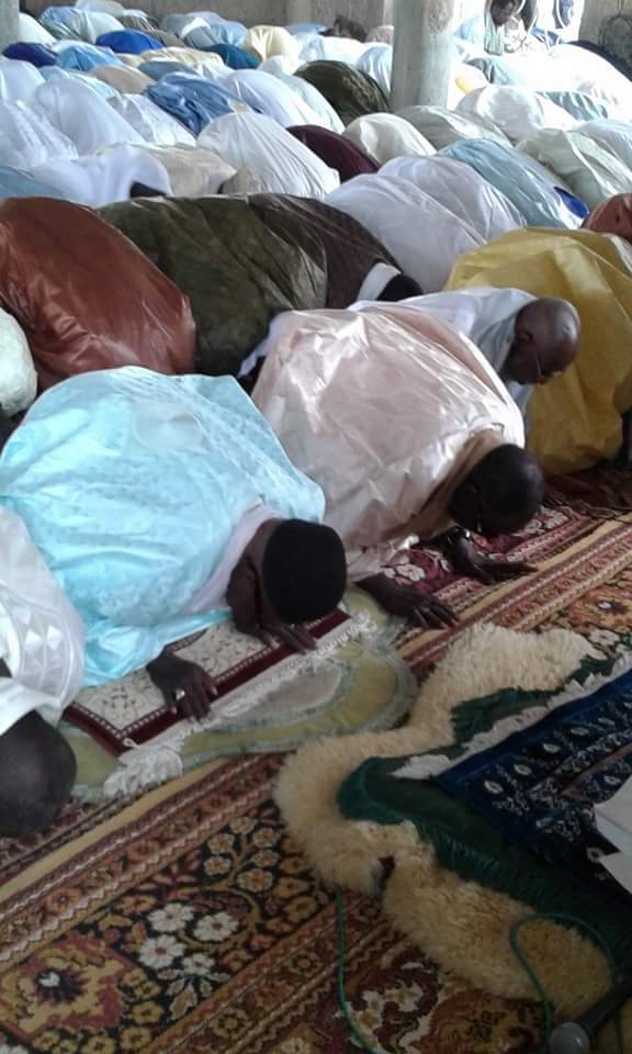 Les images de la célébration de l'Aid El Fitr à la grande mosquée de Touba en présence du Khalif général des Mourides