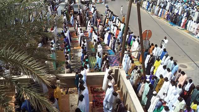 Les images de la célébration de l'Aid El Fitr à la grande mosquée de Touba en présence du Khalif général des Mourides