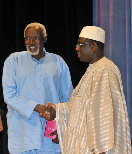 Décès de Ousmane Sow : Le président Macky Sall présente ses condoléances