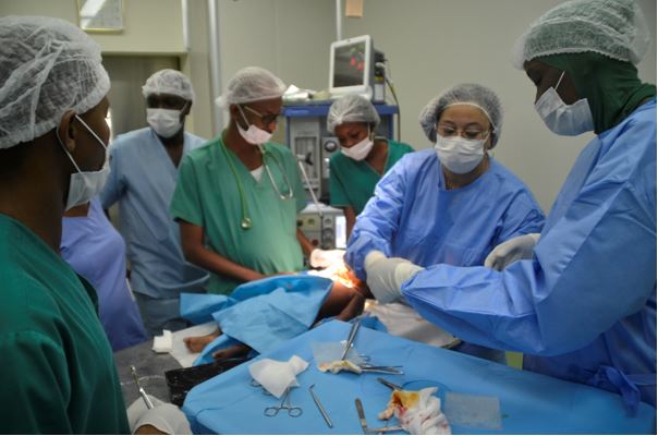 Hôpital pour Enfants de Diamniadio : 31 enfants bénéficient d’un programme de chirurgie plastique