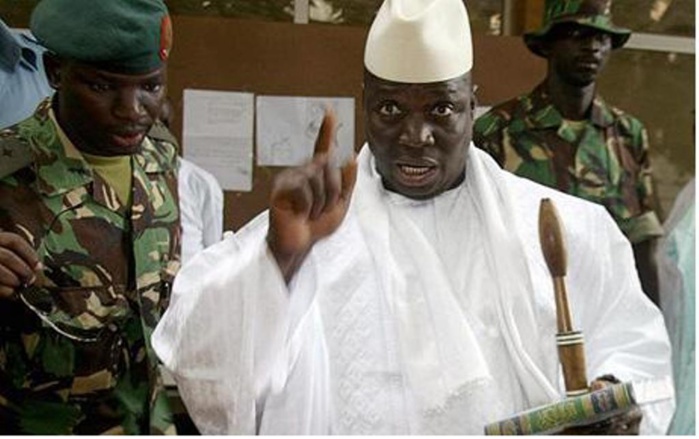  Gambie : Yaya Jammeh limoge 12 ambassadeurs ayant réclamé son départ (Jeune Afrique)