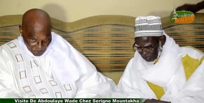 RAPPEL A DIEU SERIGNE SIDY MOCTAR : Abdoulaye Wade présente ses condoléances au nouveau Khalife Serigne Mountakha Mbacké