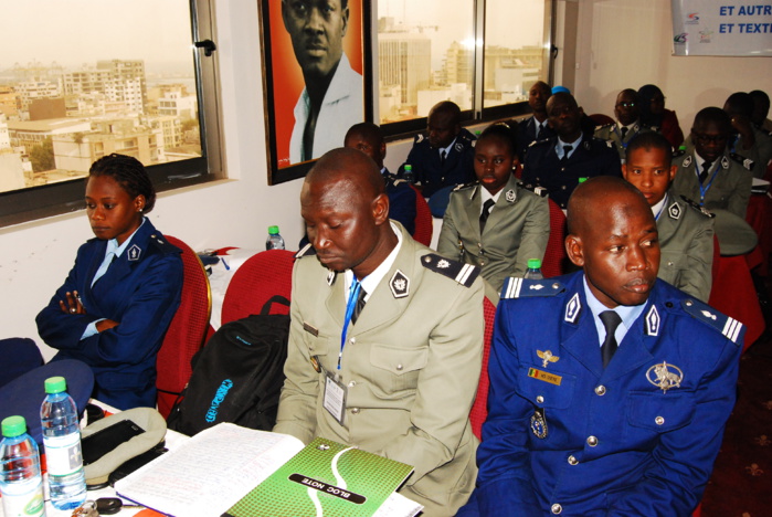 Produits chimiques dangereux : La Douane et la Gendarmerie formées à leur identification et au contrôle