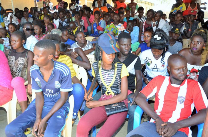 Parrain des journées de l'excellence au lycée Valdiodio Ndiaye - Pape Demba Bitèye succède à Mimi Touré et s'engage à réélire Macky avec KREM 2019