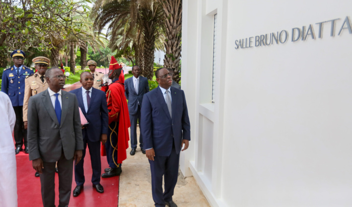 La salle du conseil des Ministres porte depuis ce matin le nom de Bruno Diatta