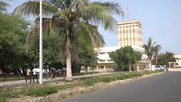 Ouverture tardive du campus social de l'UGB : Les étudiants dénoncent et menacent de marcher.