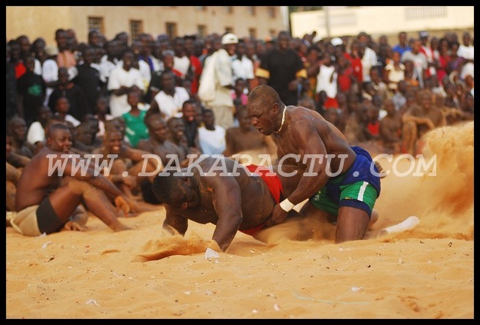 [ PHOTOS ] Gouye Gui serait-il meilleur que Balla Gaye 2 ?