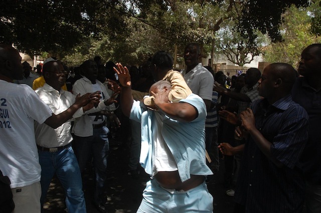 Agression d’Alioune Tine : les photos de l’horreur qui interpellent le procureur.