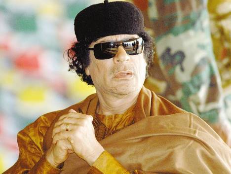 Libye: Mouammar Kadhafi demeure une menace tant qu'il est libre