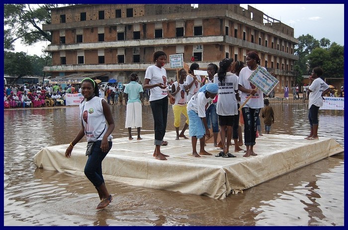 Tivaouane accueille Ibrahima Fall les pieds dans l'eau (photos). 