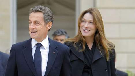 Carla Bruni sur le point d'accoucher?