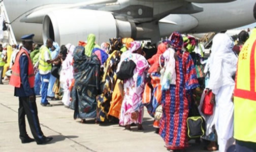 MECQUE - Trafic sur le gap de 3 000 places du quota du Sénégal : Le pèlerin nage en pleine magouille. Après marchandages, une place est obtenue à 1,9 million de francs Cfa