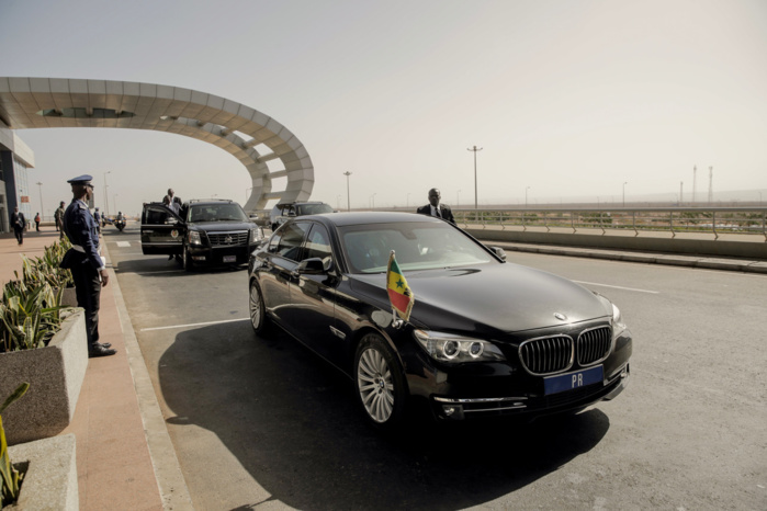 Le président Macky Sall a pris le vol Air Sénégal ce matin (Images)