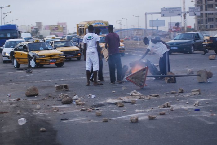 Violences politiques : pourquoi l’opposition doit éviter l'escalade (Par Cheikh Yérim Seck).