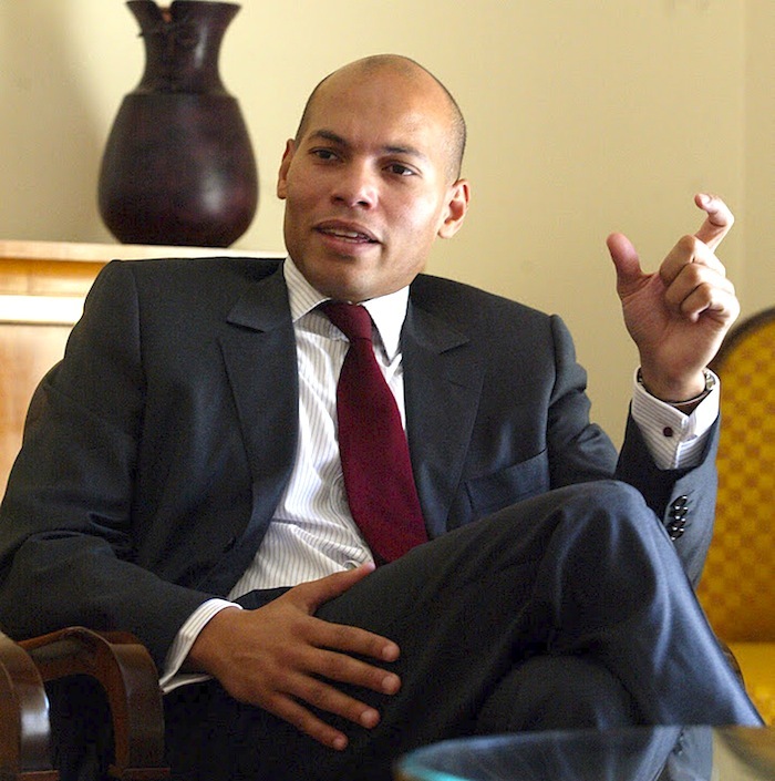 Programme triennal d'investissements publics 2012-2014A: Karim Wade gâté.