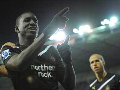 Newcastle anticipe la sélection de Demba Ba pour la CAN