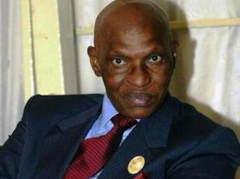 Présidentielle au Sénégal : Abdoulaye Wade sommé de ne pas se représenter