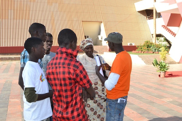 Les jeunes de Rewmi investissent la foire de Dakar et présentent le projet d'Idrissa Seck (PHOTOS)