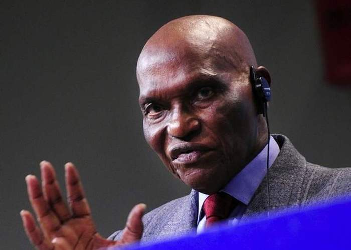 Entretien avec Abdoulaye WADE - FRANCE 24-RFI  (AUDIO)