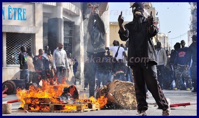 Le Sénégal s'embrase 