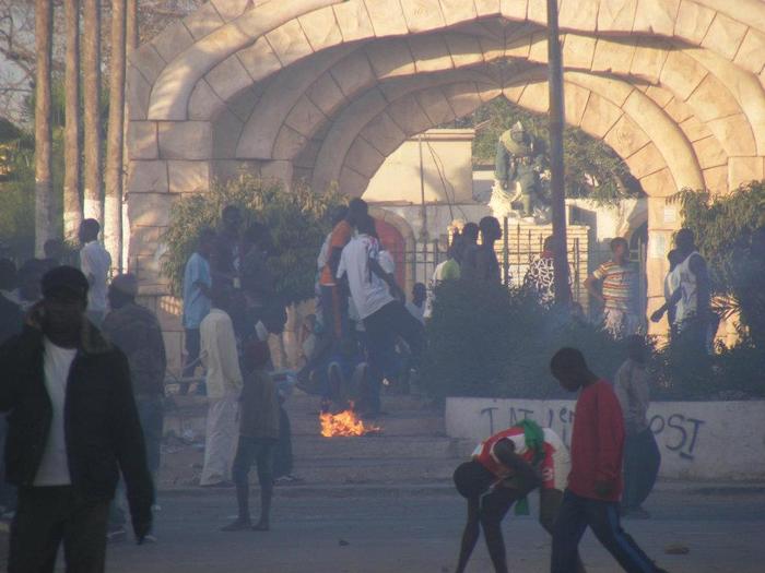 Regardez les images de la manifestation de Rufisque 