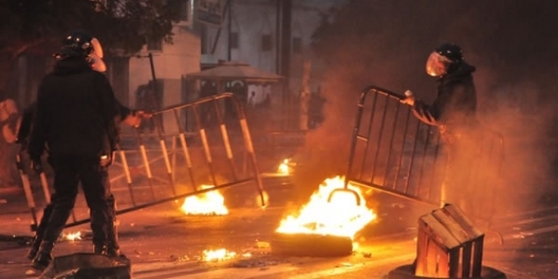 Dernière minute: Les manifestants prennent possession de toute la ville de Kaolack