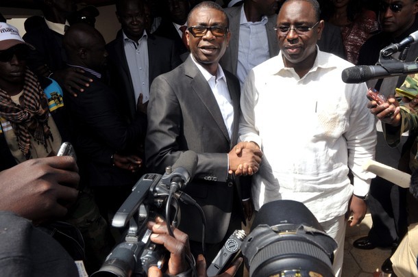 Regardez les images de la rencontre entre Macky Sall et Youssou Ndour