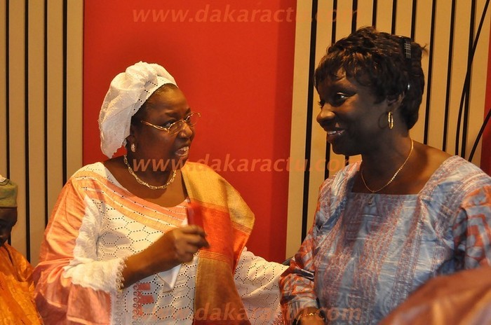 Pressentie un moment comme directrice de campagne de Macky Sall, Eva Marie Coll Seck de plus en plus présente dans le staff de ce dernier 