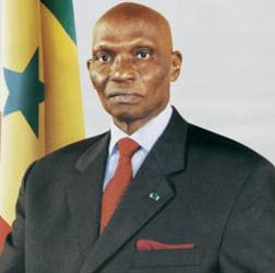 Serigne Abdou Bakhé Mbacké soutient Abdoulaye Wade