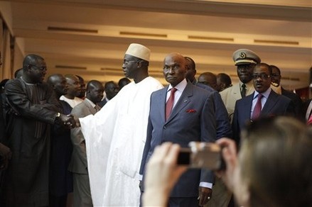 "C'est Serigne Touba qui m'a donné le pouvoir. C'est pourquoi je viens m'en référer à son représentant avant le second tour" (Abdoulaye Wade)