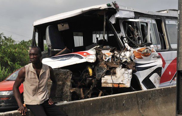 Au moins 36 personnes tuées dans une collision de cars en Côte d'Ivoire