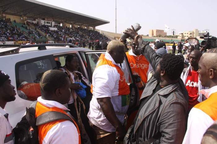 Les images de l'arrivée de Balla Gaye 2 au stade (photos)