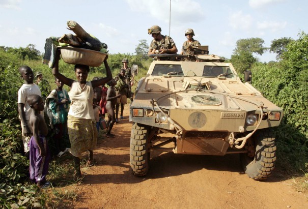 Que Fait Larmée Française En Afrique Ou Au Sénégal - 