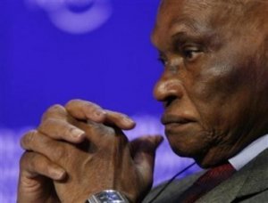 «Abdoulaye Wade et sa bande sont tous des traîtres» (Serigne Abdou Bara Doly)