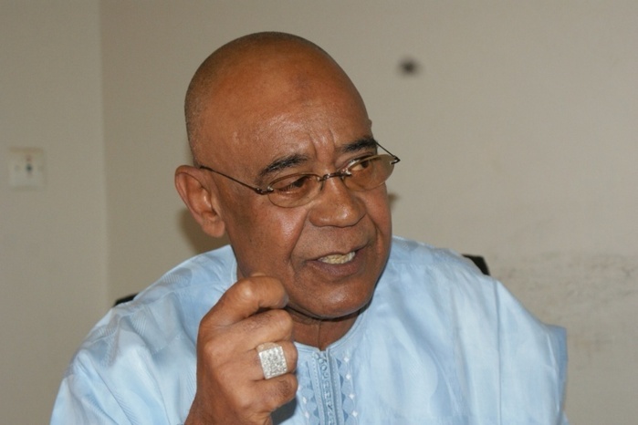 Abdoulaye Thiongane tire sur Mahmout Saleh