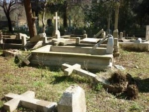 Le profanateur du cimetière Saint-Lazare de Béthanie alpagué