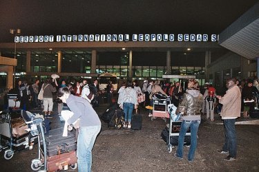 Aéroport Léopold Sédar Senghor : au nom de quoi le public y est interdit d’accès ?