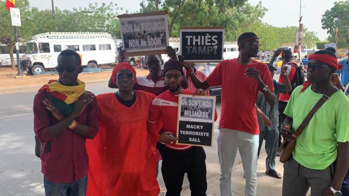 Manifestations contre la visite du Président Macky Sall à l'Isep-Thiès : Trois membres de l'opposition placés en garde à vue et deux blessés dont un grave.