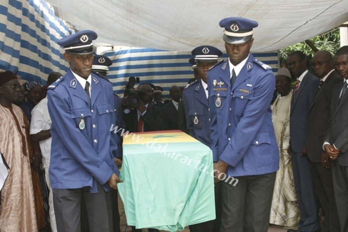 Les images de la levée du corps de l'adjudant Boubou Sy