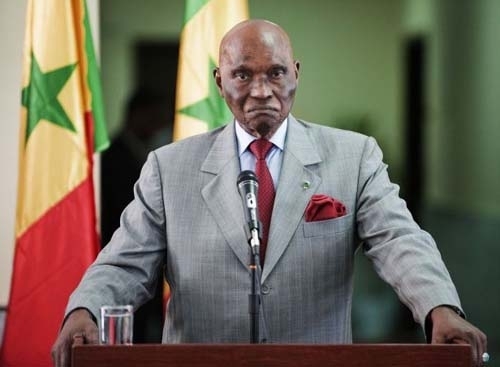 " Je me ferais entendre une fois à Dakar" (Abdoulaye Wade)