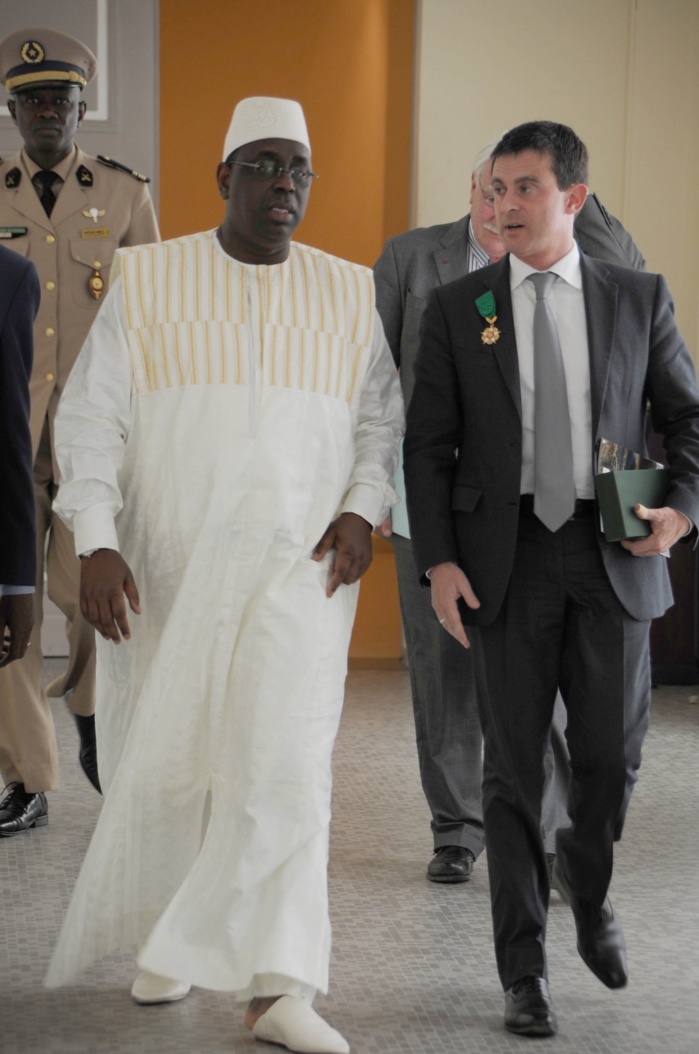 Président Sall reçoit Manuel Valls au Palais de la République