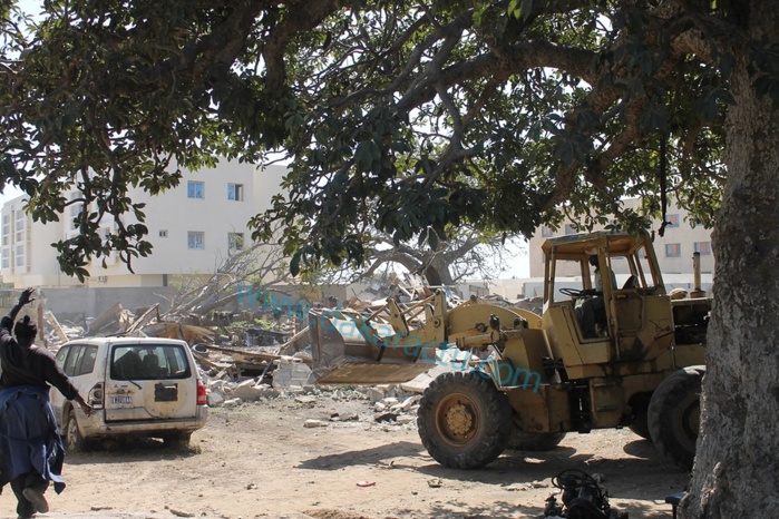 Désengorgement des artères de Dakar: Le préfet ordonne la démolition des cantines érigées devant la cité des enseignants du SAES sis à Mermoz