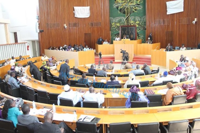 Les députés votent la loi permettant à l’OFNAC de recevoir les déclarations de patrimoine