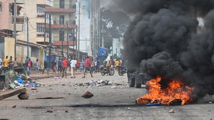 Guinée: trois morts dans les manifestations de jeudi, la junte ordonne des poursuites