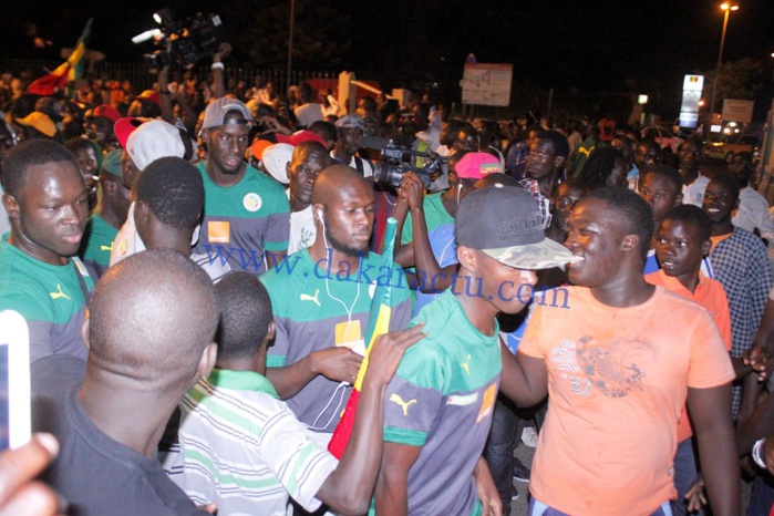 Les images de l'arrivée des Lions à l’Aéroport Léopold Sédar Senghor 