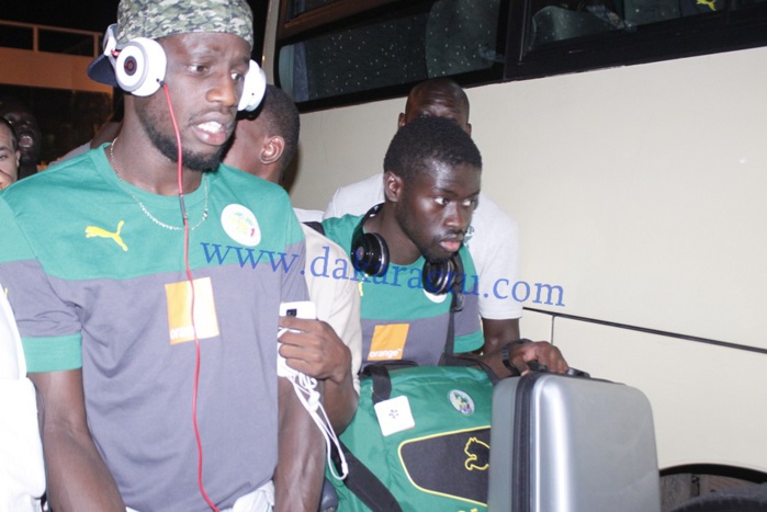 Les images de l'arrivée des Lions à l’Aéroport Léopold Sédar Senghor 