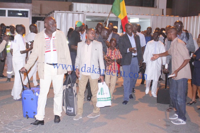 Les images de l'arrivée des Lions à l’Aéroport Léopold Sédar Senghor 