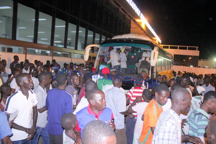 Les images de l'arrivée des Lions à l’Aéroport Léopold Sédar Senghor 